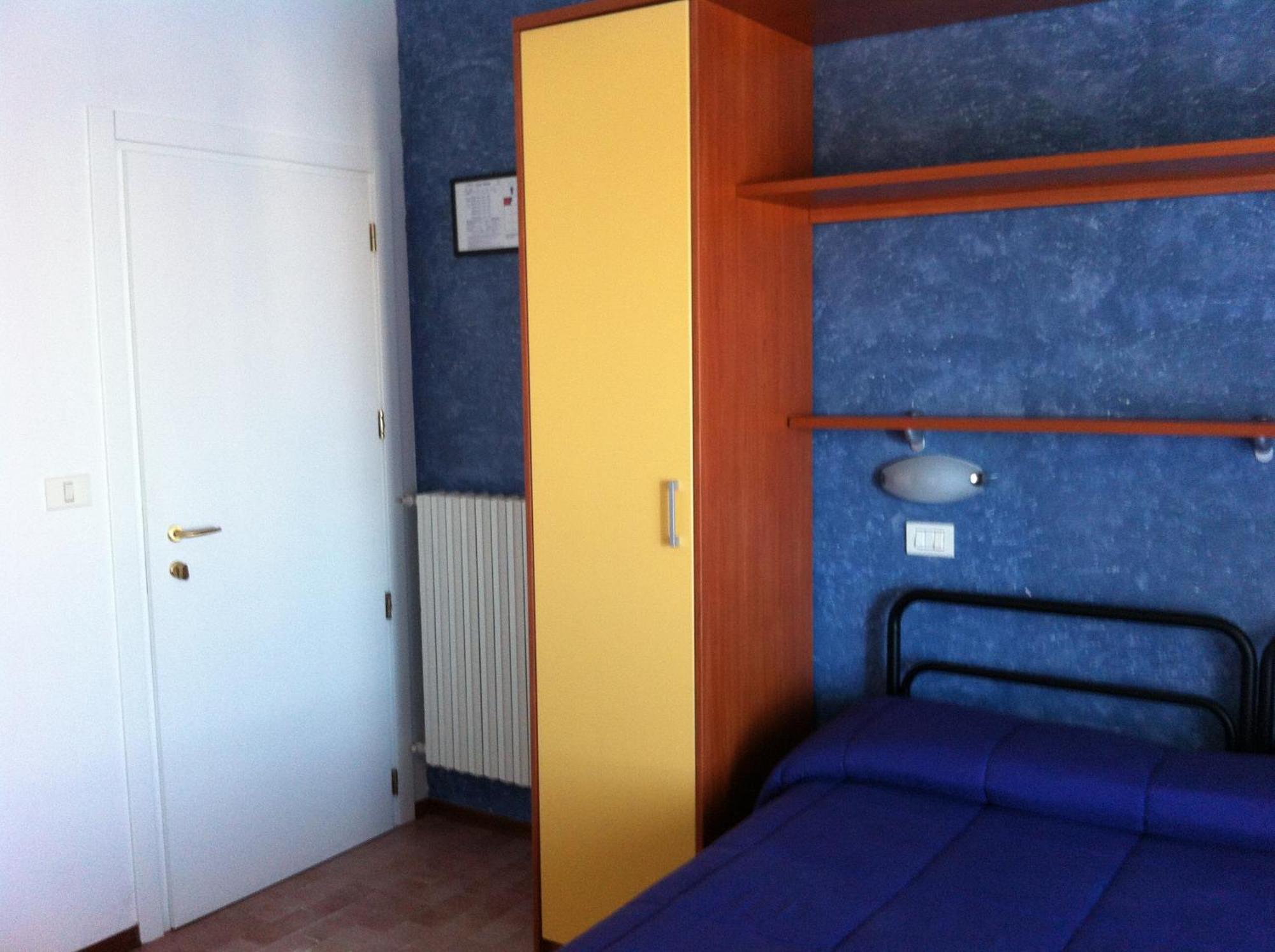 Hotel Viking Rimini Buitenkant foto