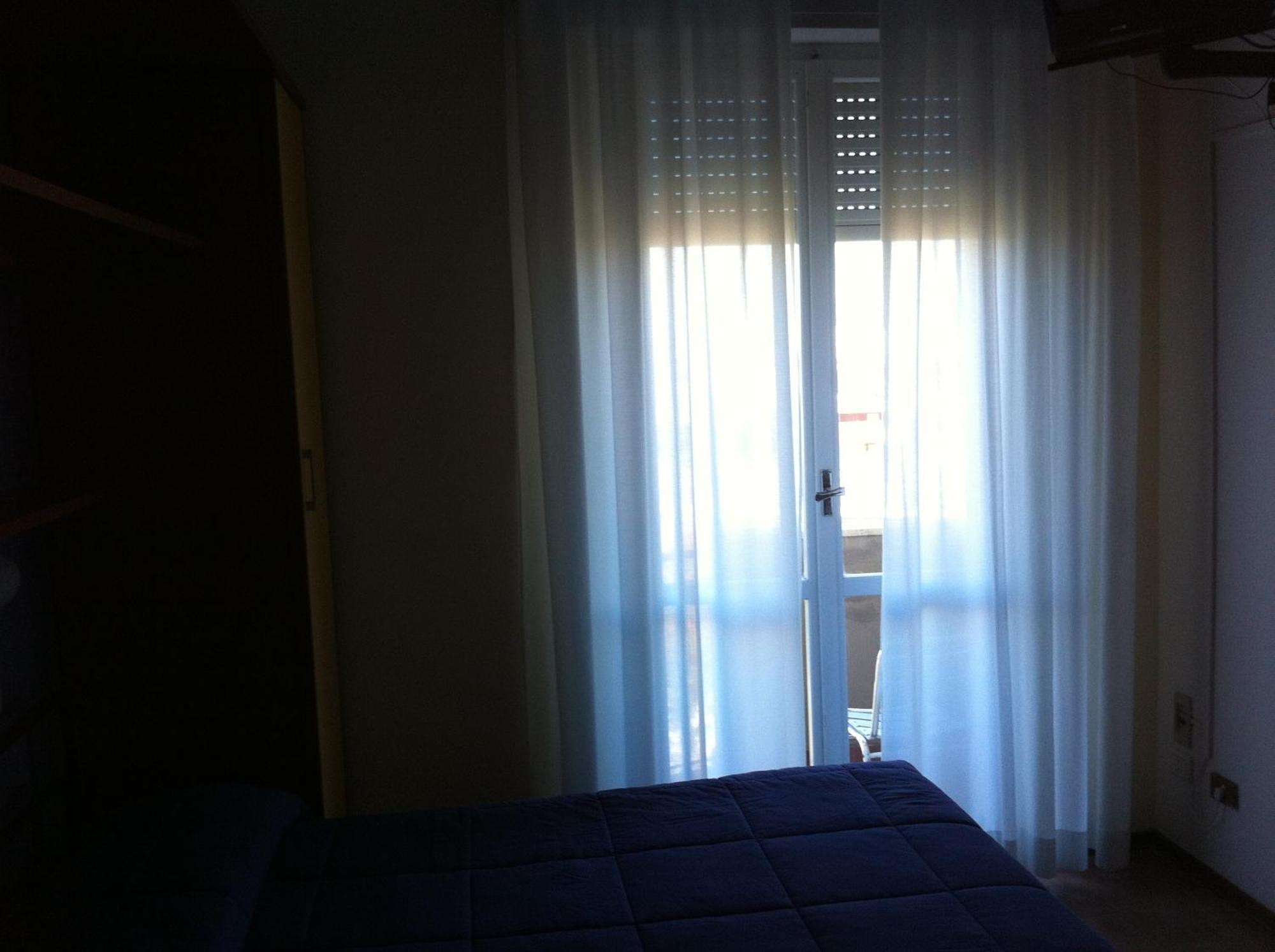 Hotel Viking Rimini Buitenkant foto